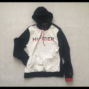 Tommy Hilfiger Spell Out Hoodie
